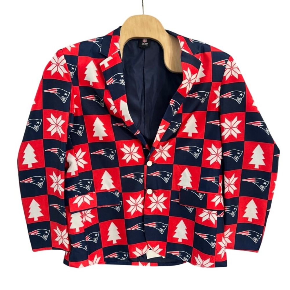 NFL Team Apparel New England Patriots Christmas Blazer Red Blue White Mens L